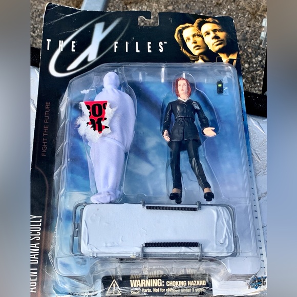 1998 Vtg Brand New Sealed X Files Agent Dana Scully Action Figure Doll - Picture 12 of 16